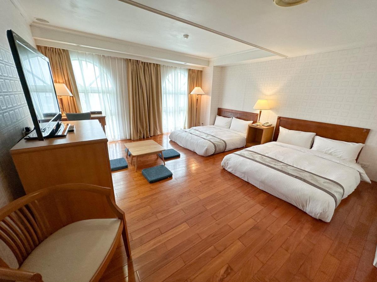 Grand Boss Hotel Yilan Zewnętrze zdjęcie